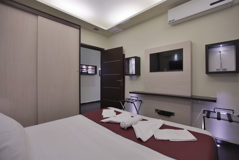 סיניה Eurohome מראה חיצוני תמונה